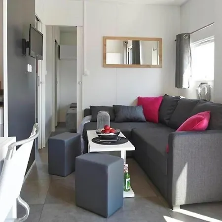 Komfortables Mobilheim Am Mit Whirlpool Wa101 Hébergement de vacances